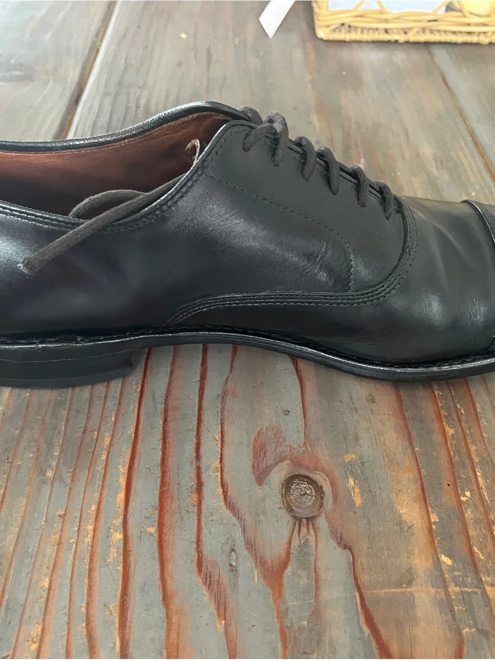 Allen Edmonds Black Leather Cap-Toe Oxford Dress Shoes